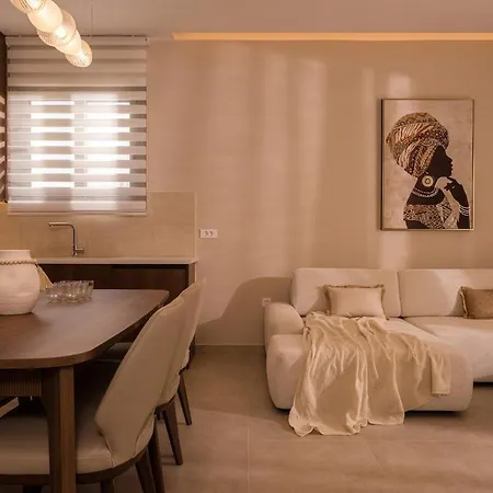 וילה Ajra, A Distinctive Gem With Private Pool By Mindyourvilla *
