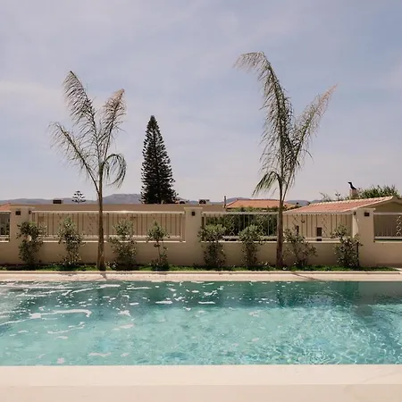 Willa Ajra, A Distinctive Gem With Private Pool By Mindyourvilla Kalamákion